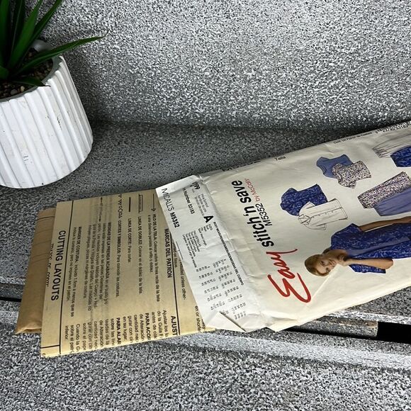 McCall's Patterns M5352 Shirt, Top, Pull-On Skirt & Pants, Size B (14-16-18-20) - Picture 6 of 6